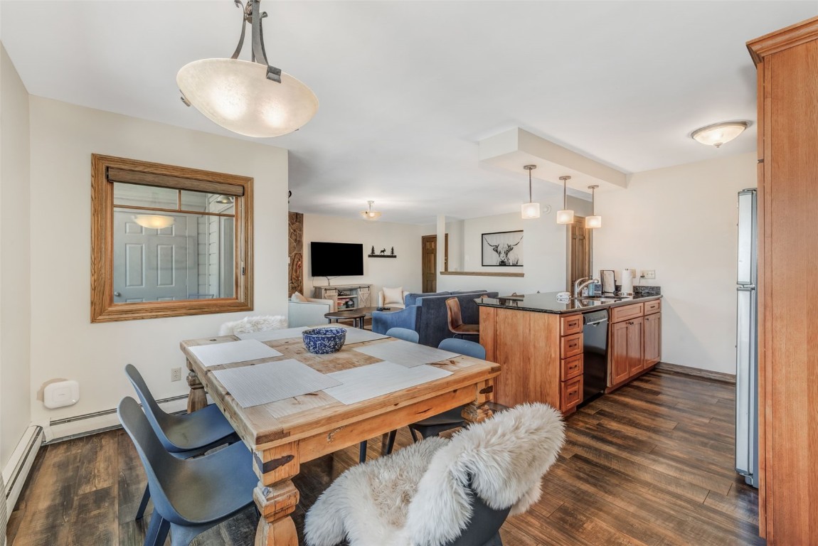 2305 Apres Ski WAY 221