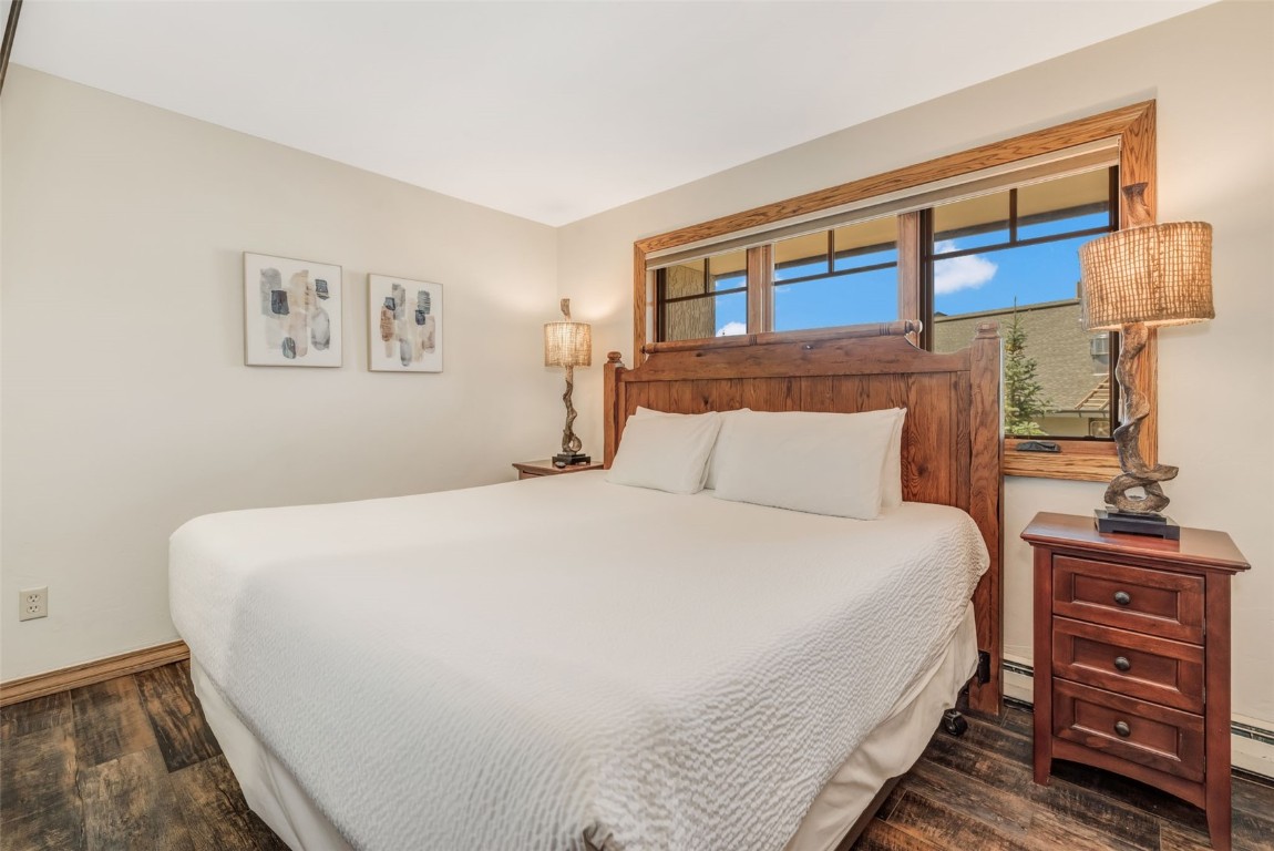 2305 Apres Ski WAY 221