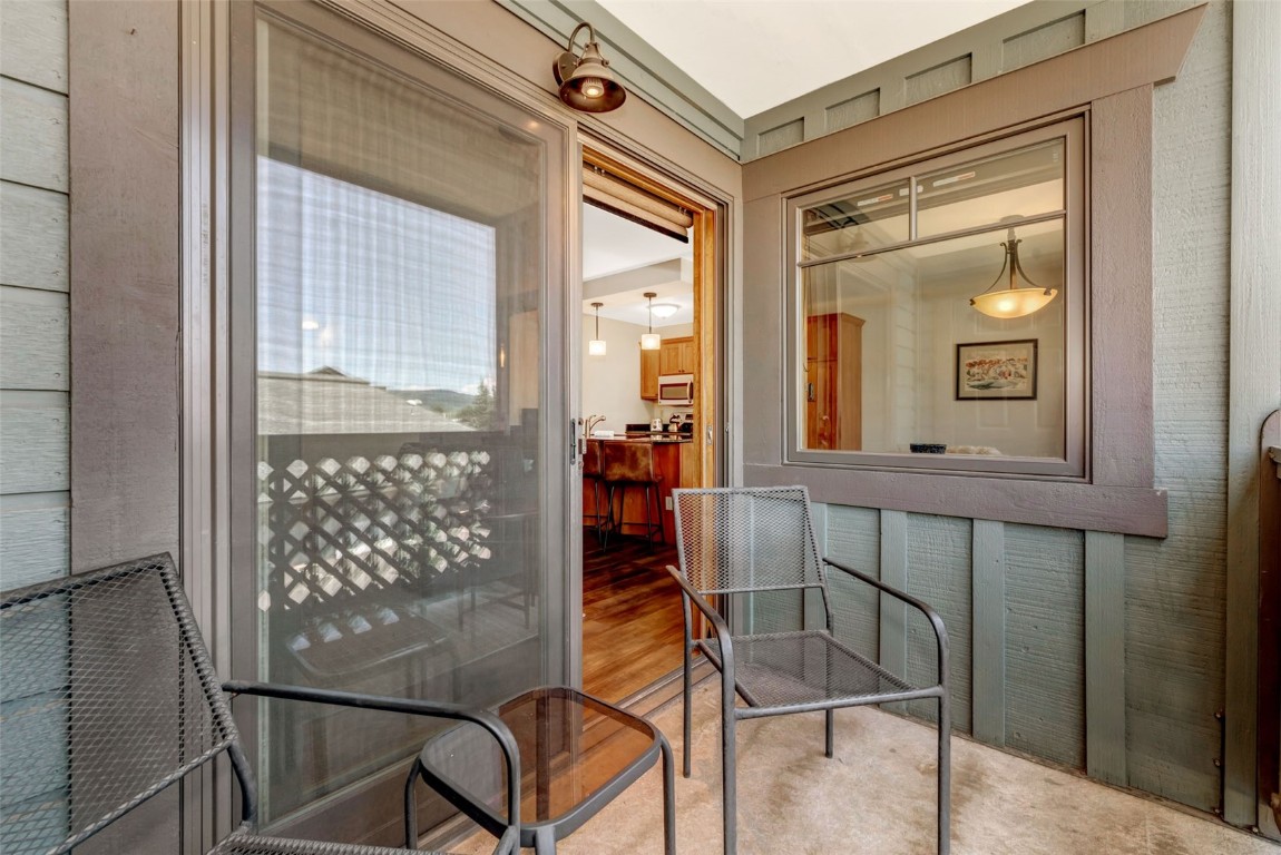 2305 Apres Ski WAY 221