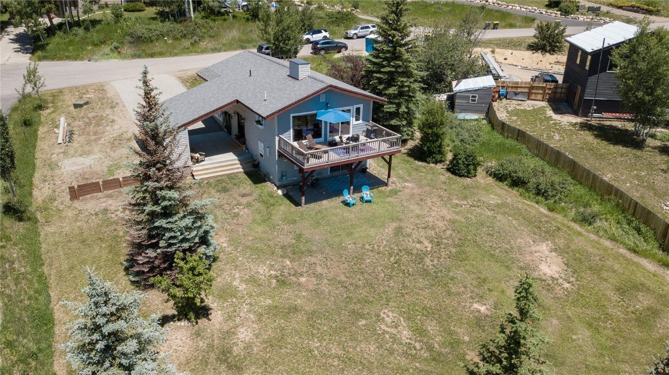 855 W Hillside COURT