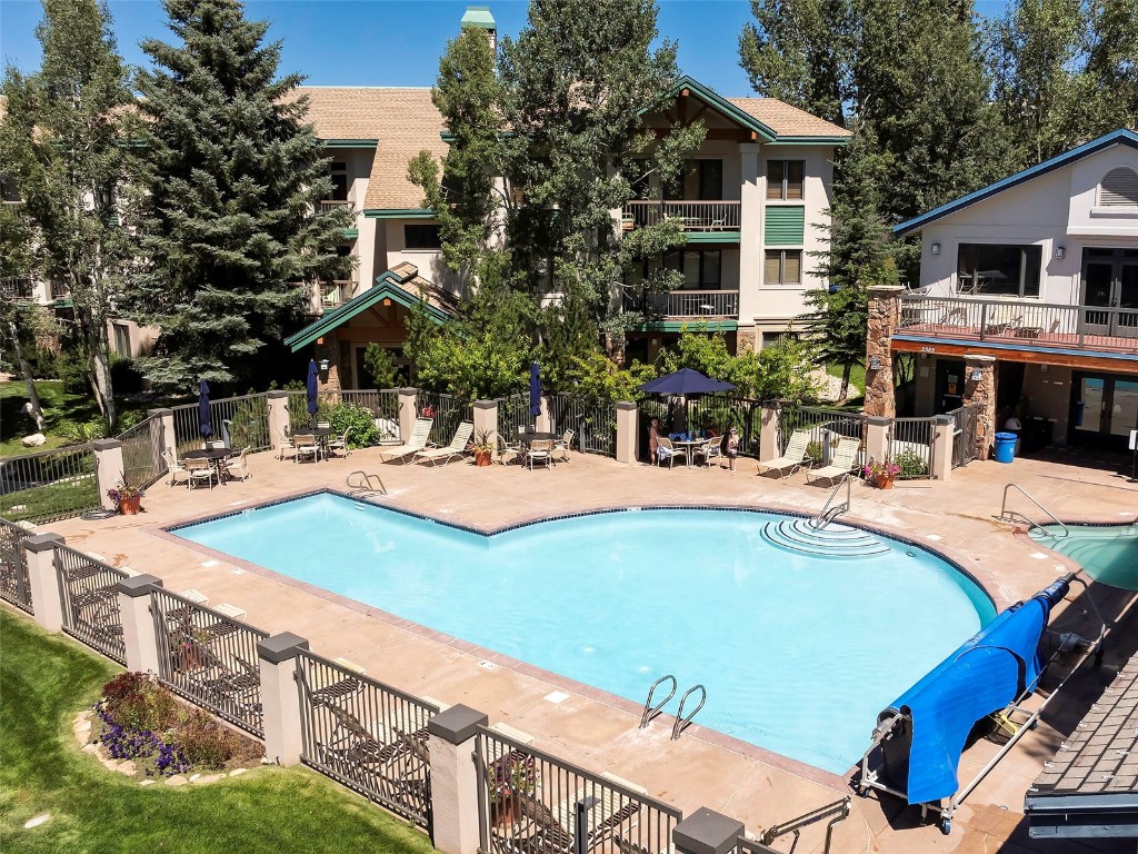 2335 Storm Meadows DRIVE 2