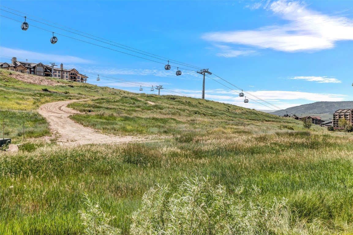 2355 Ski Time Square DRIVE 124-3-48