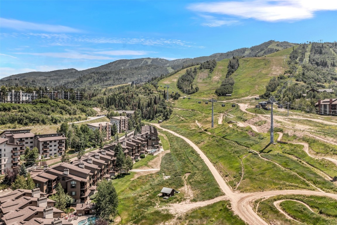 2355 Ski Time Square DRIVE 124-3-48