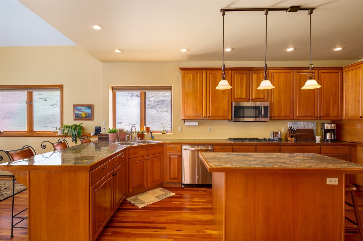 31055 Tree Top LANE