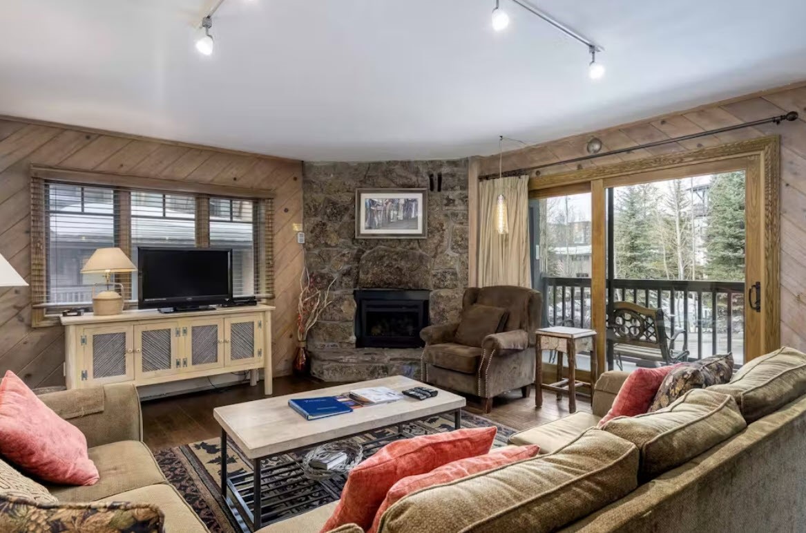 2335 Apres Ski WAY 117F