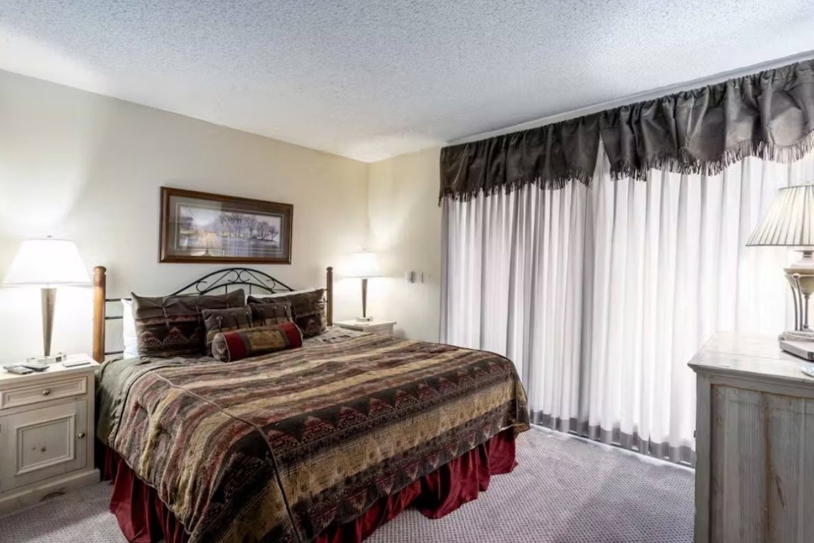 2335 Apres Ski WAY 117F