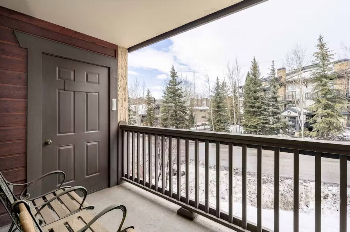 2335 Apres Ski WAY 117F