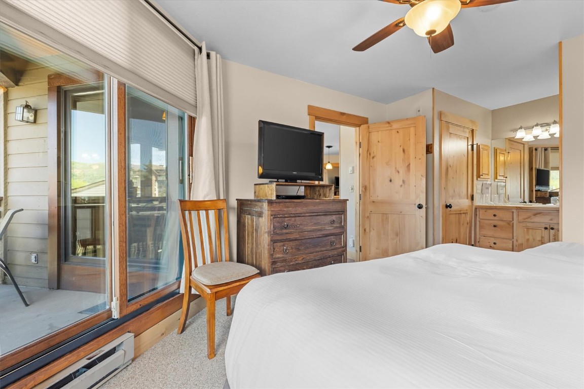 2700 Village DRIVE 301