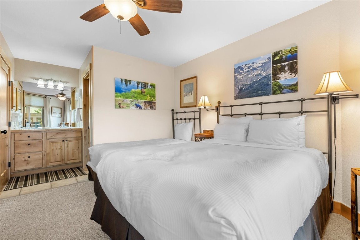 2700 Village DRIVE 301