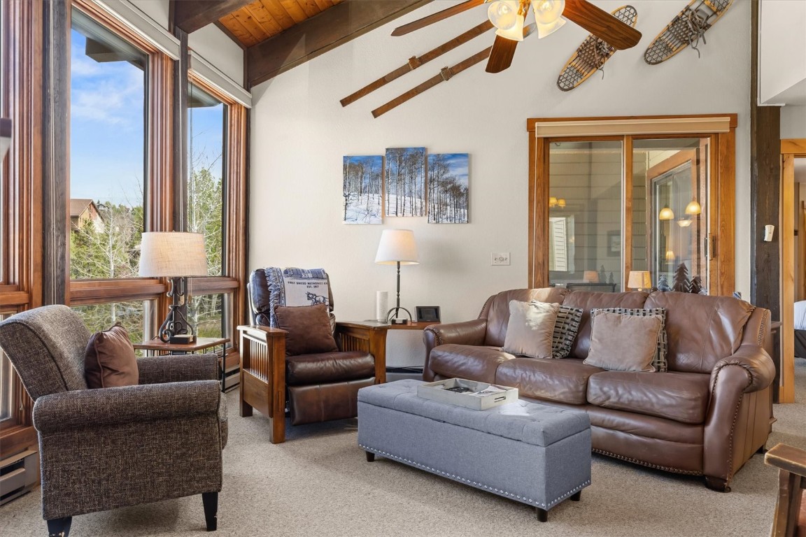 2700 Village DRIVE 301