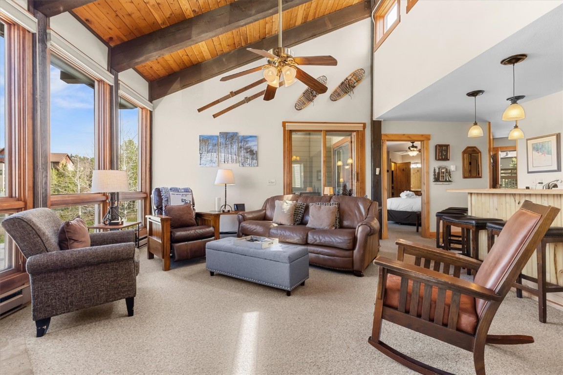 2700 Village DRIVE 301