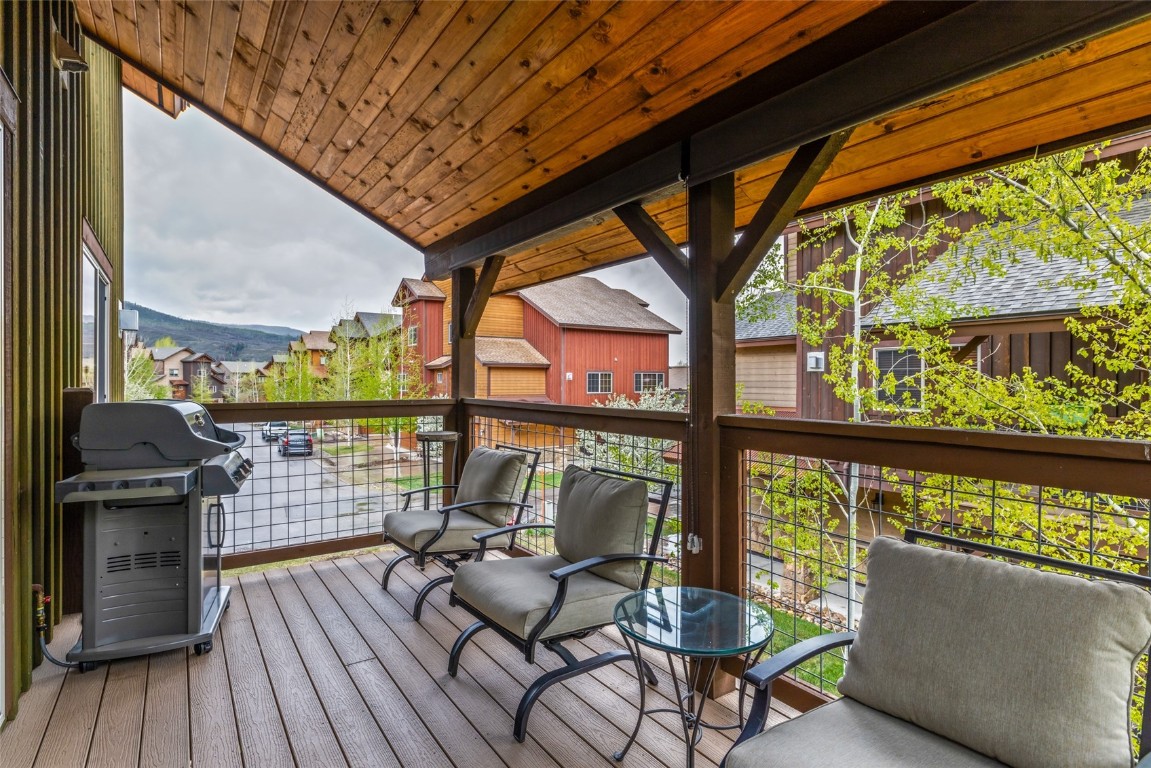 459 Willett Heights COURT