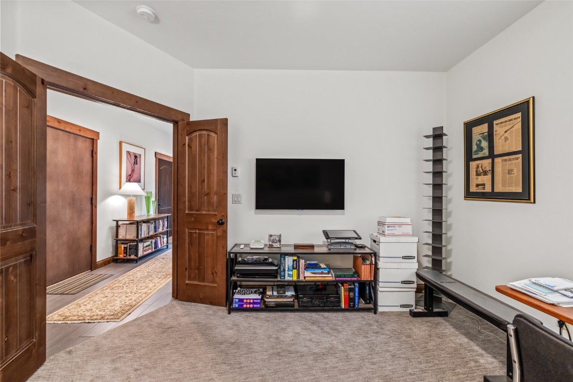 459 Willett Heights COURT