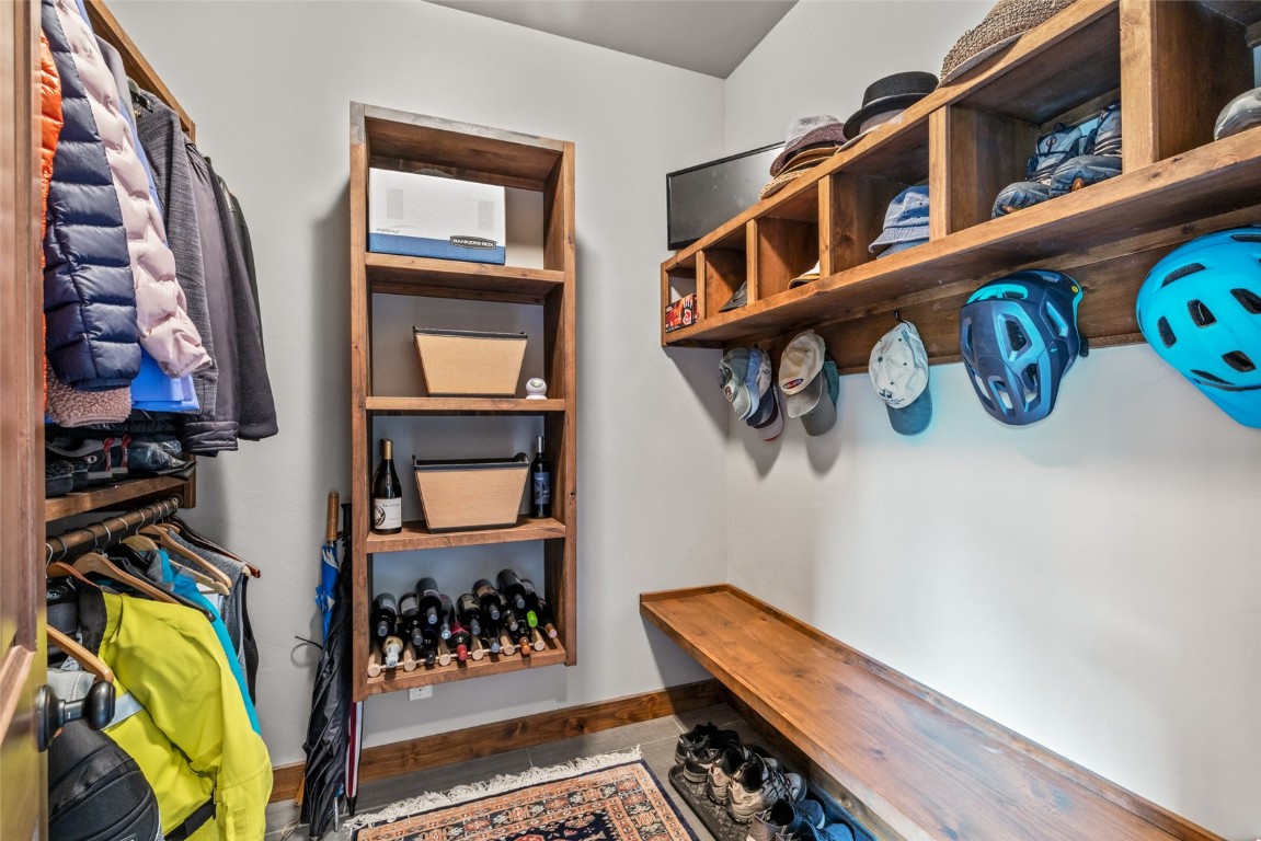 459 Willett Heights COURT