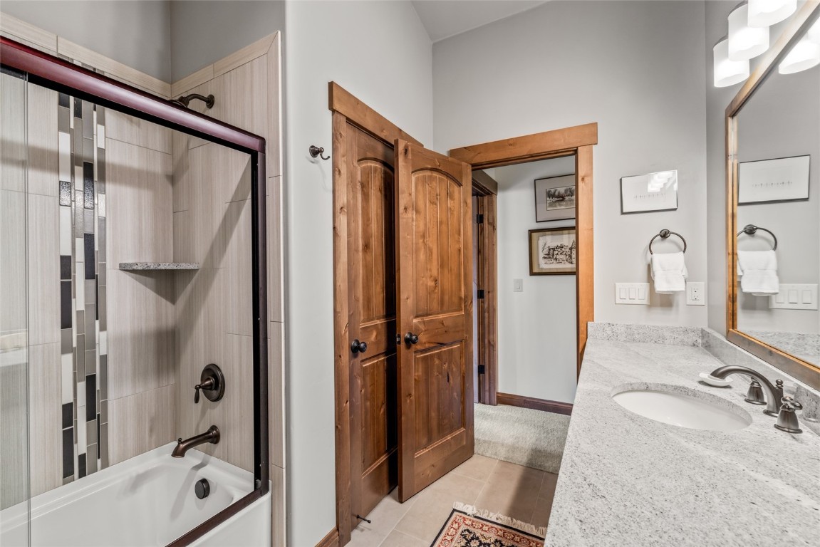 459 Willett Heights COURT