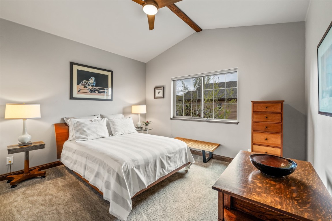 459 Willett Heights COURT