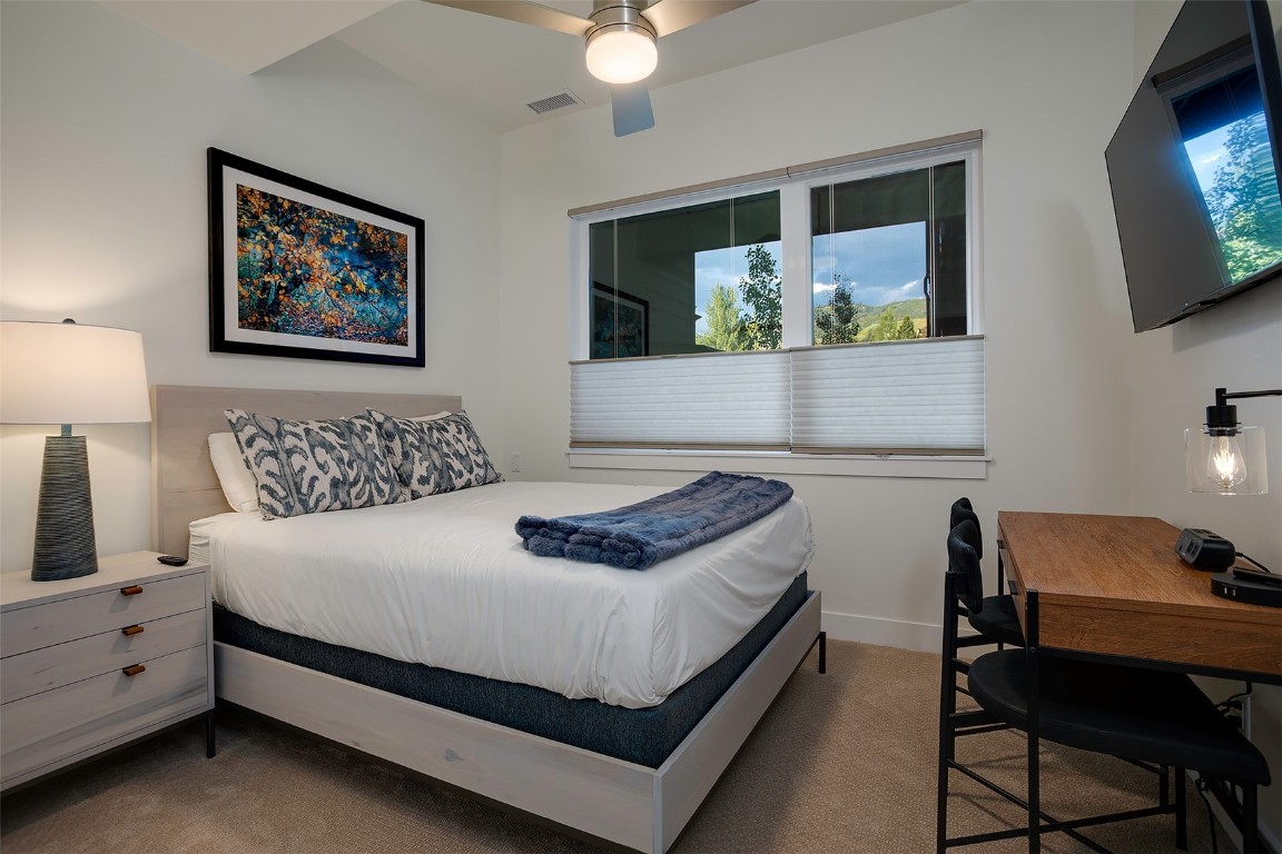 2404 Cattle Kate CIRCLE 21