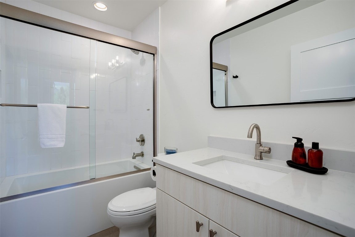 2404 Cattle Kate CIRCLE 21