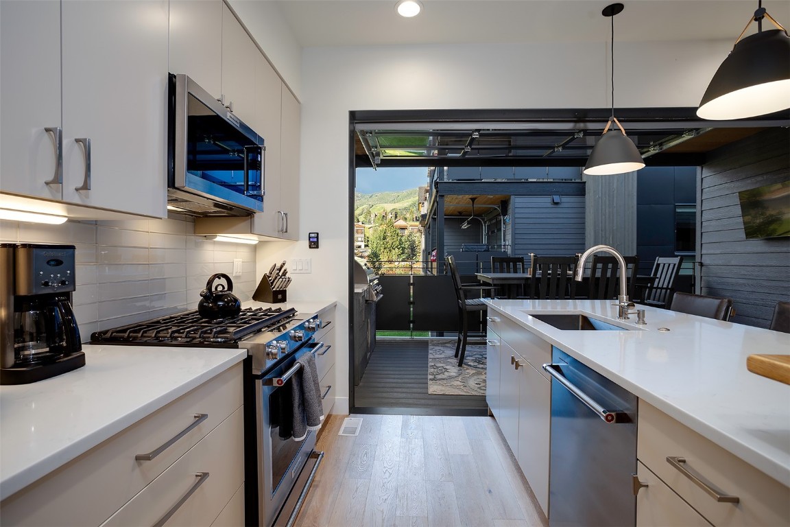 2404 Cattle Kate CIRCLE 21