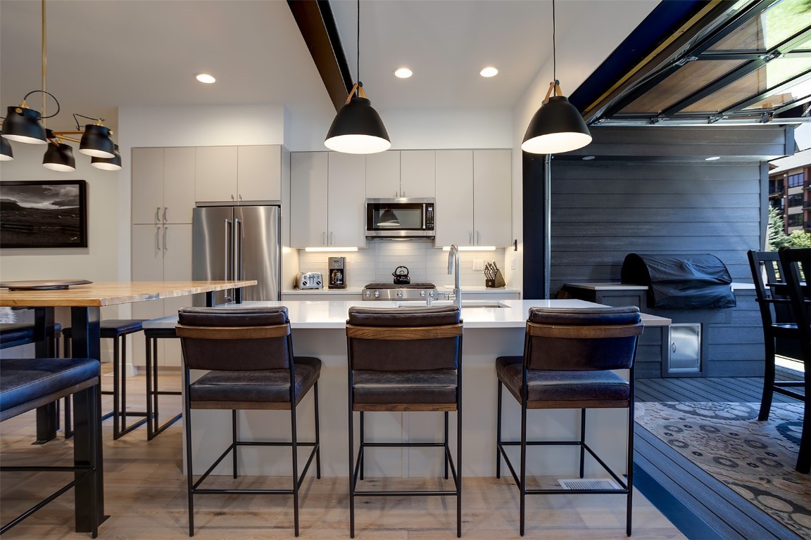 2404 Cattle Kate CIRCLE 21