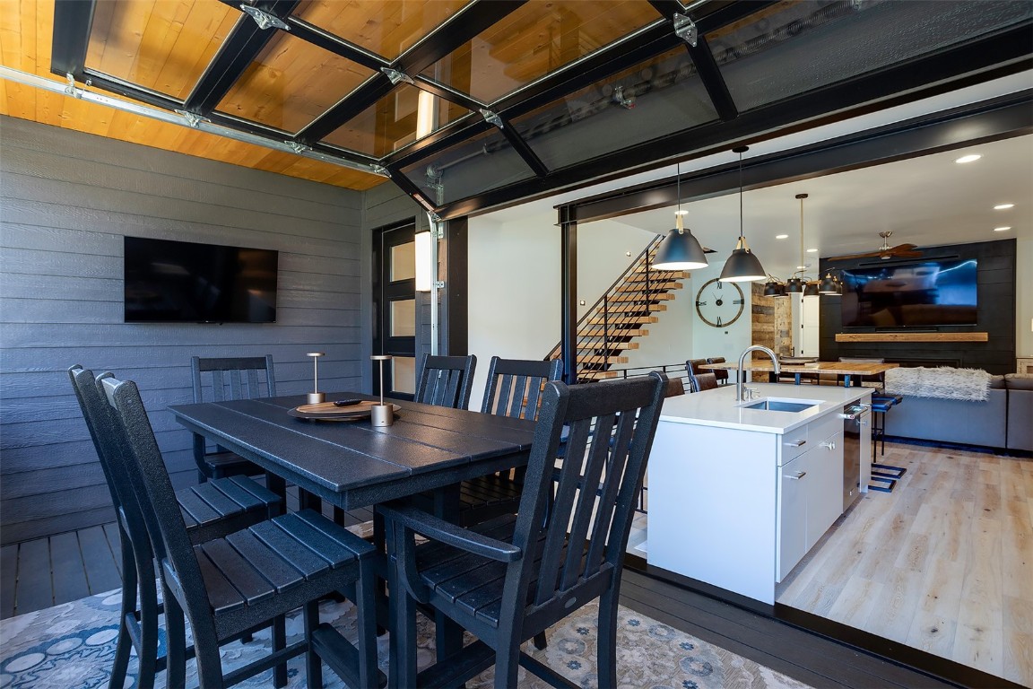 2404 Cattle Kate CIRCLE 21