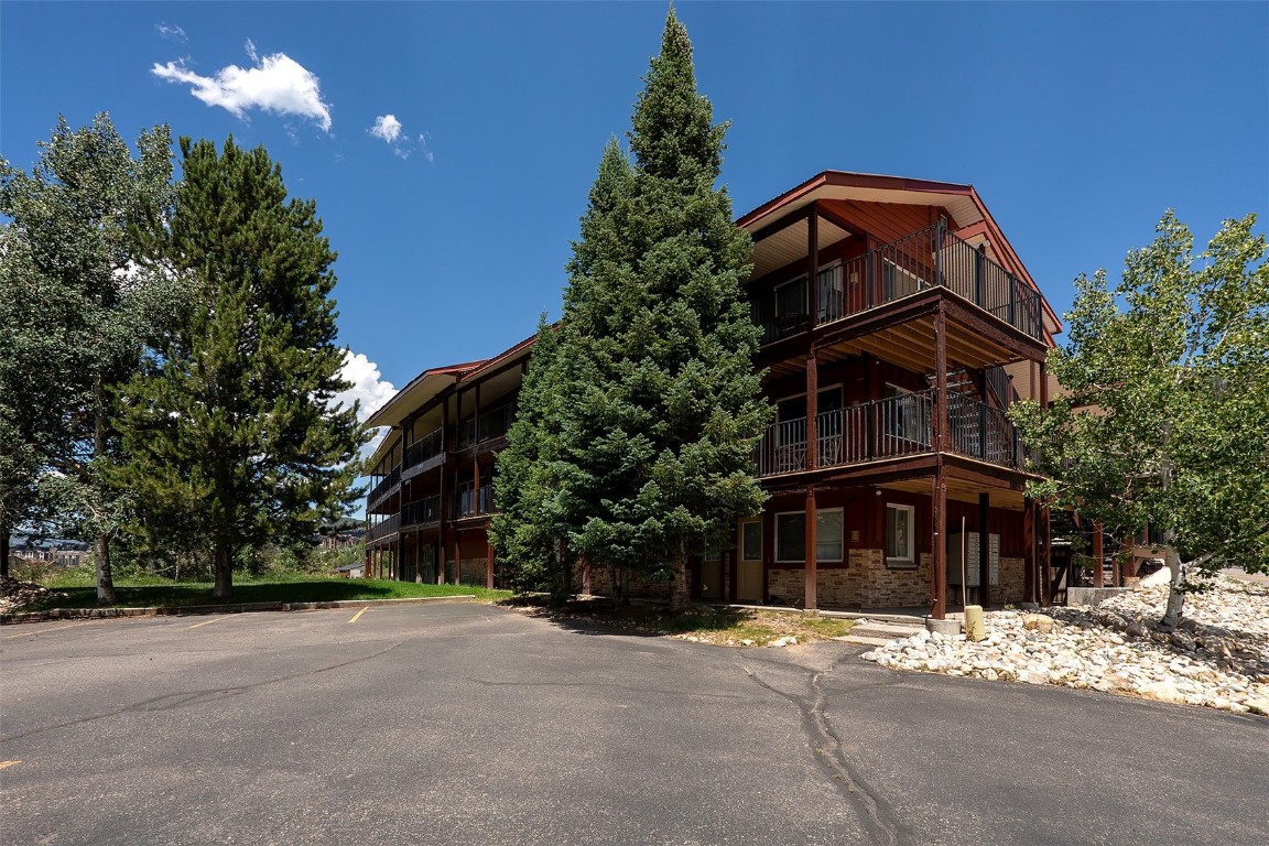 3295 Apres Ski WAY B9