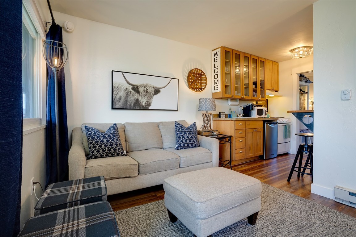 3295 Apres Ski WAY B9