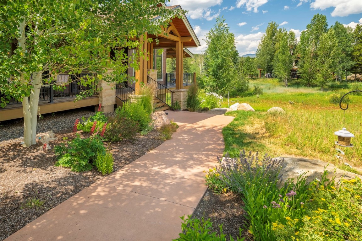 1200 Anglers DRIVE