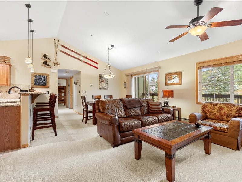 3315 Columbine DRIVE 1307