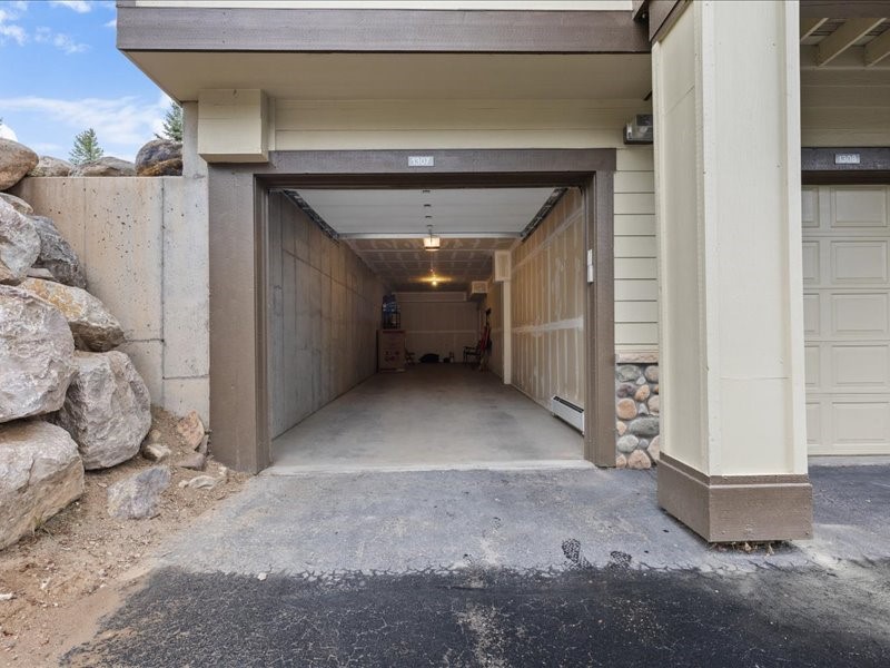 3315 Columbine DRIVE 1307