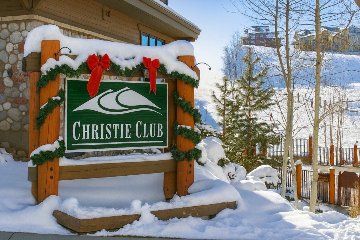 2155 Ski Time Square DRIVE 326