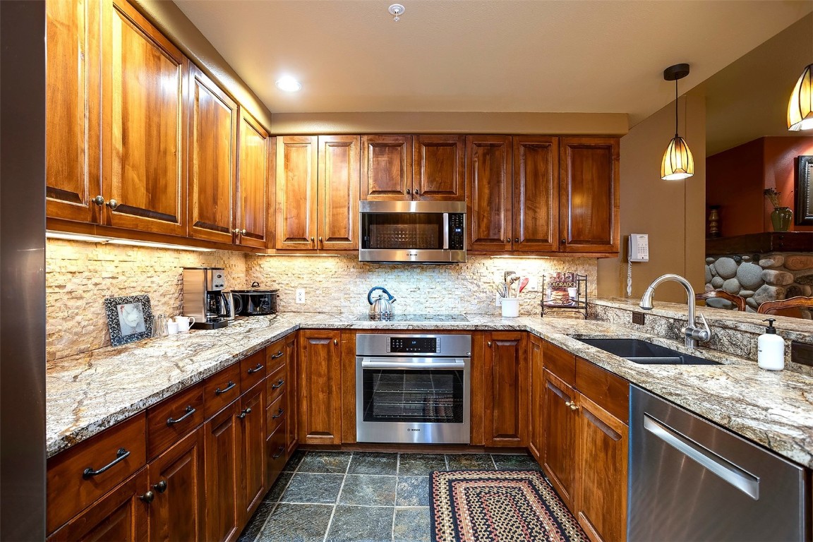 2155 Ski Time Square DRIVE 326