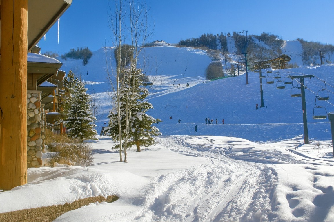 2155 Ski Time Square DRIVE 326