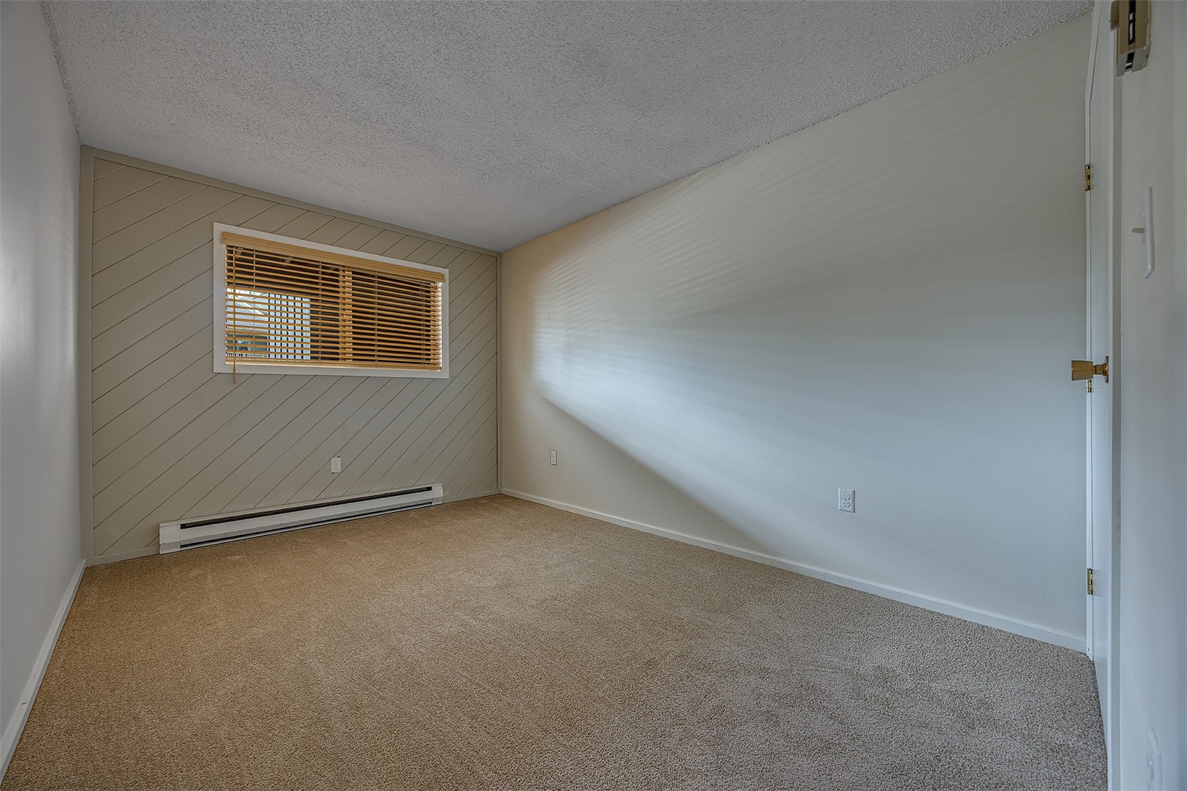 1335 Walton Creek ROAD 27
