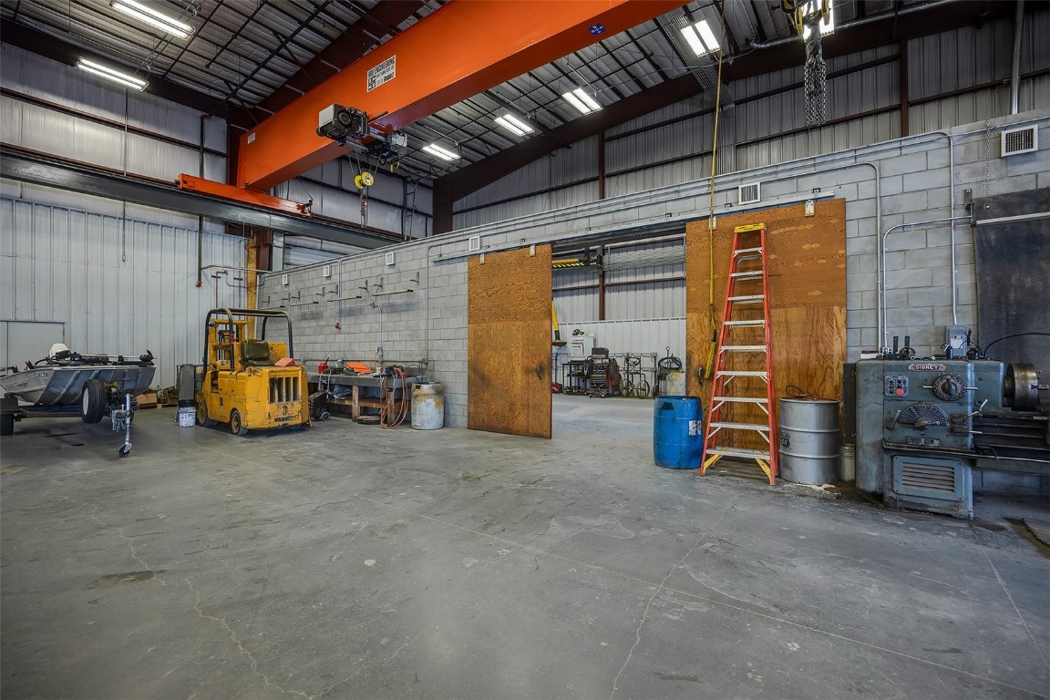 1545 W Jefferson AVENUE 1