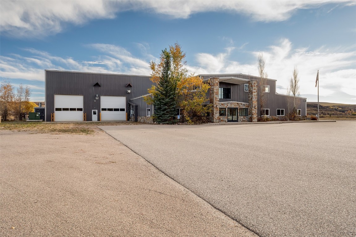 1545 W Jefferson AVENUE 1