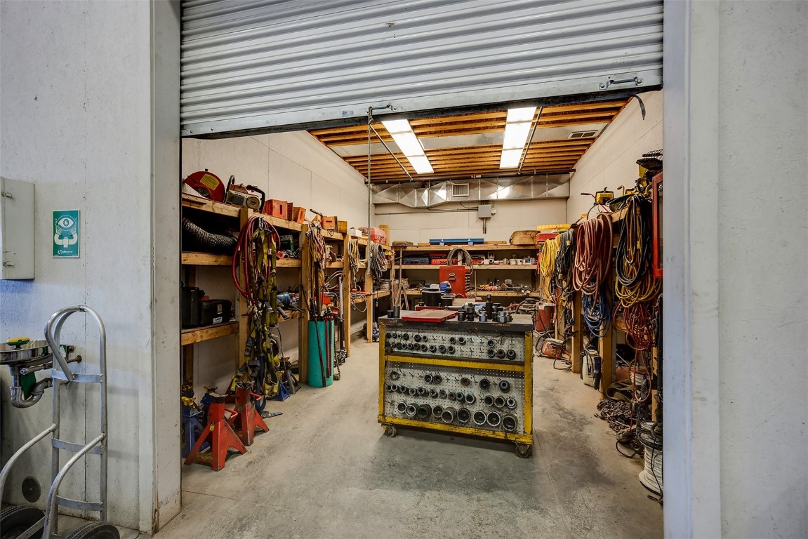 1545 W Jefferson AVENUE 1