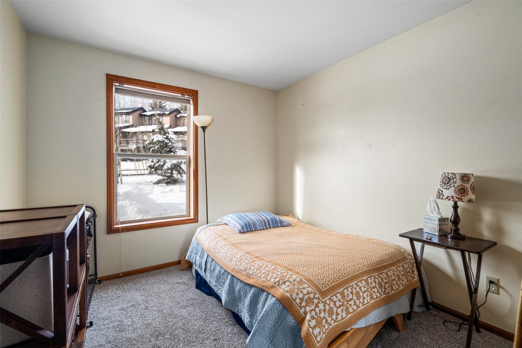 568 Tamarack DRIVE