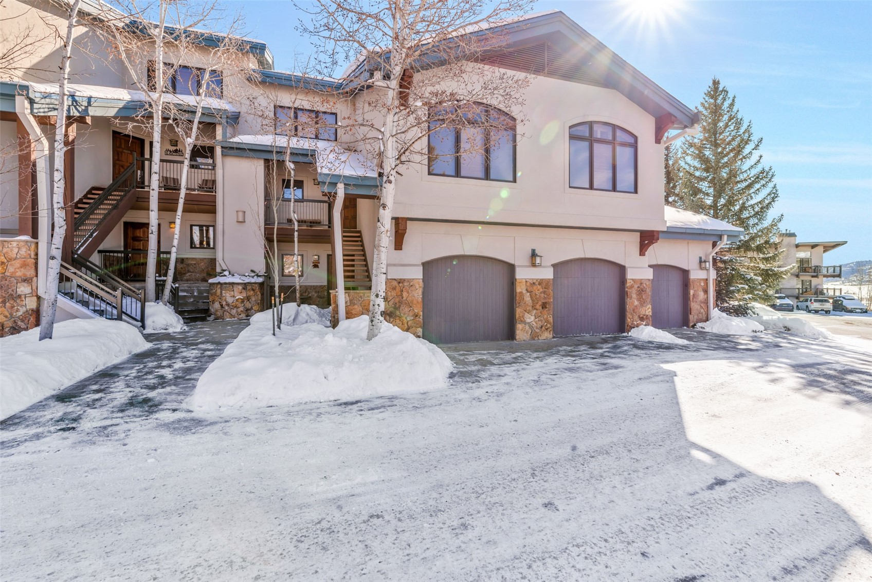 2315 Storm Meadows DRIVE 5