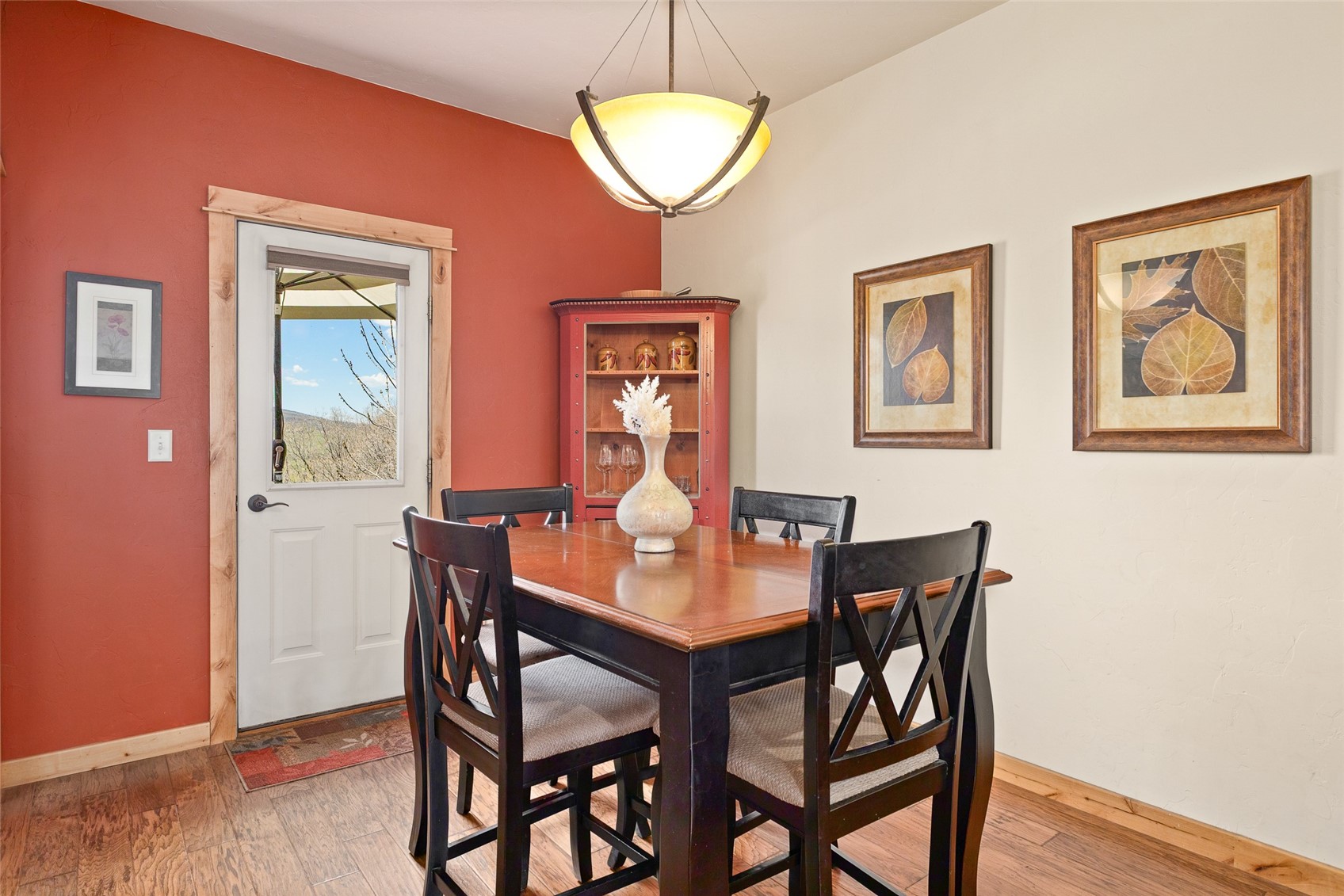 2339 Abbey COURT
