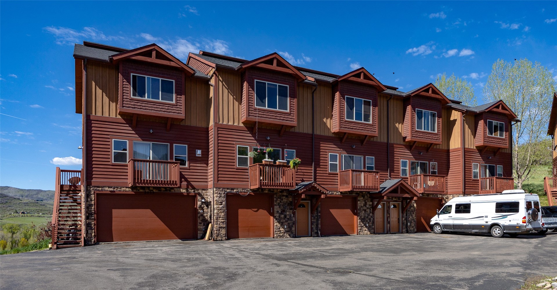 2339 Abbey COURT