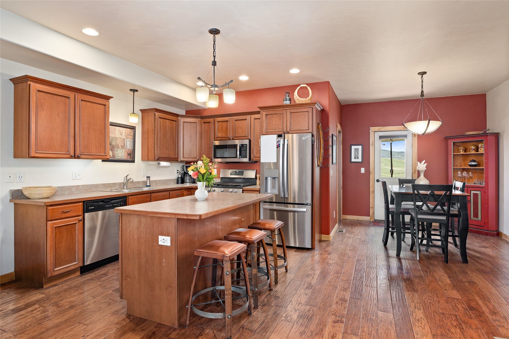 2339 Abbey COURT