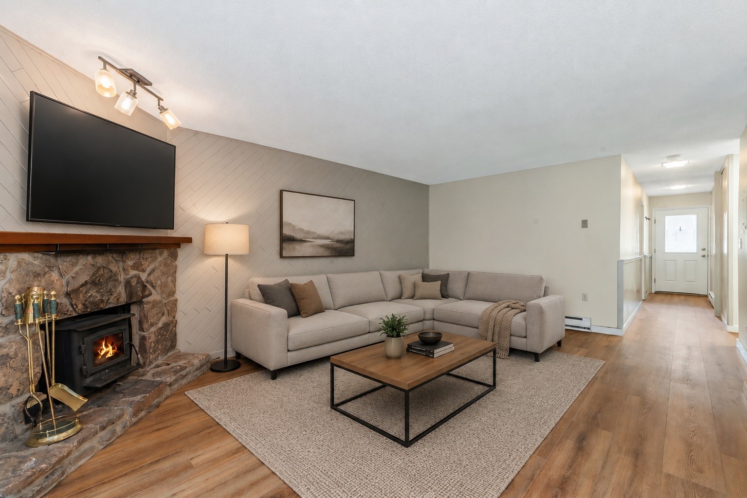 1335 Walton Creek ROAD 27