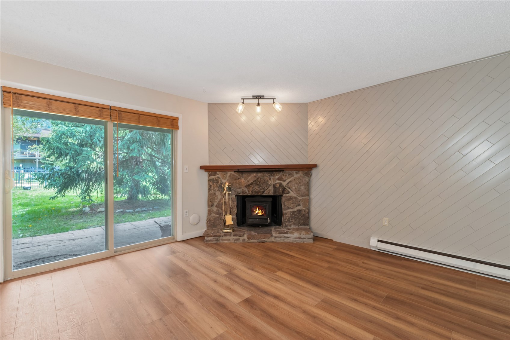 1335 Walton Creek ROAD 27