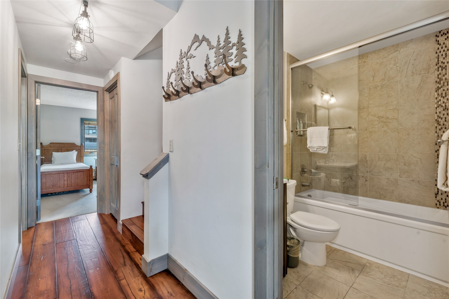 2305 Apres Ski WAY 226