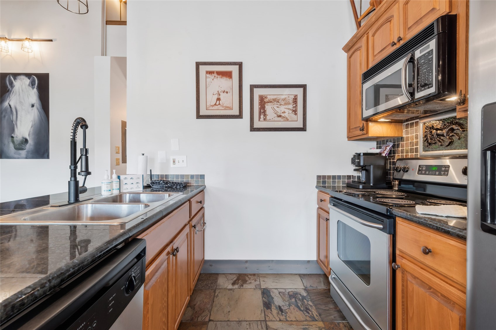 2305 Apres Ski WAY 226