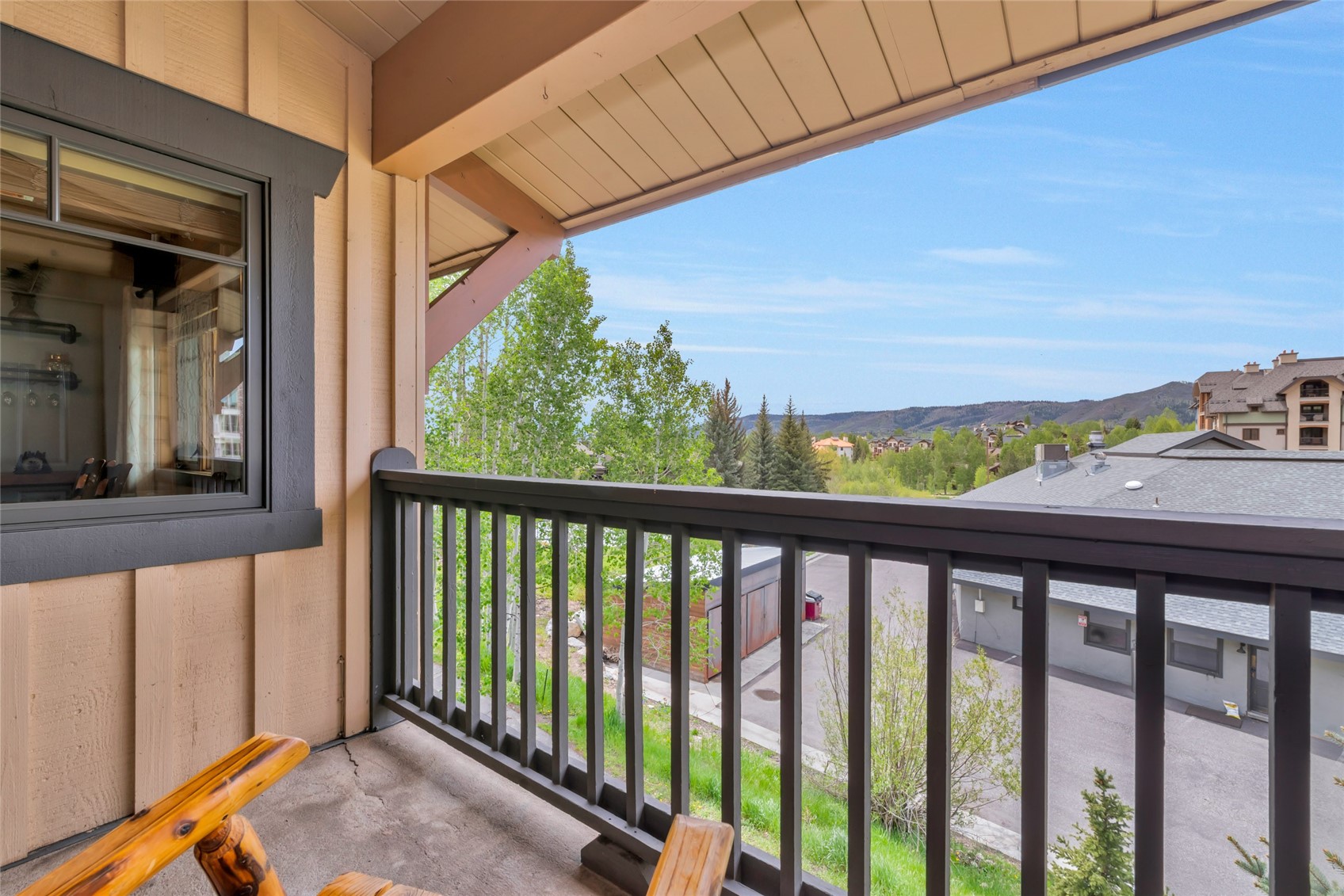 2305 Apres Ski WAY 226