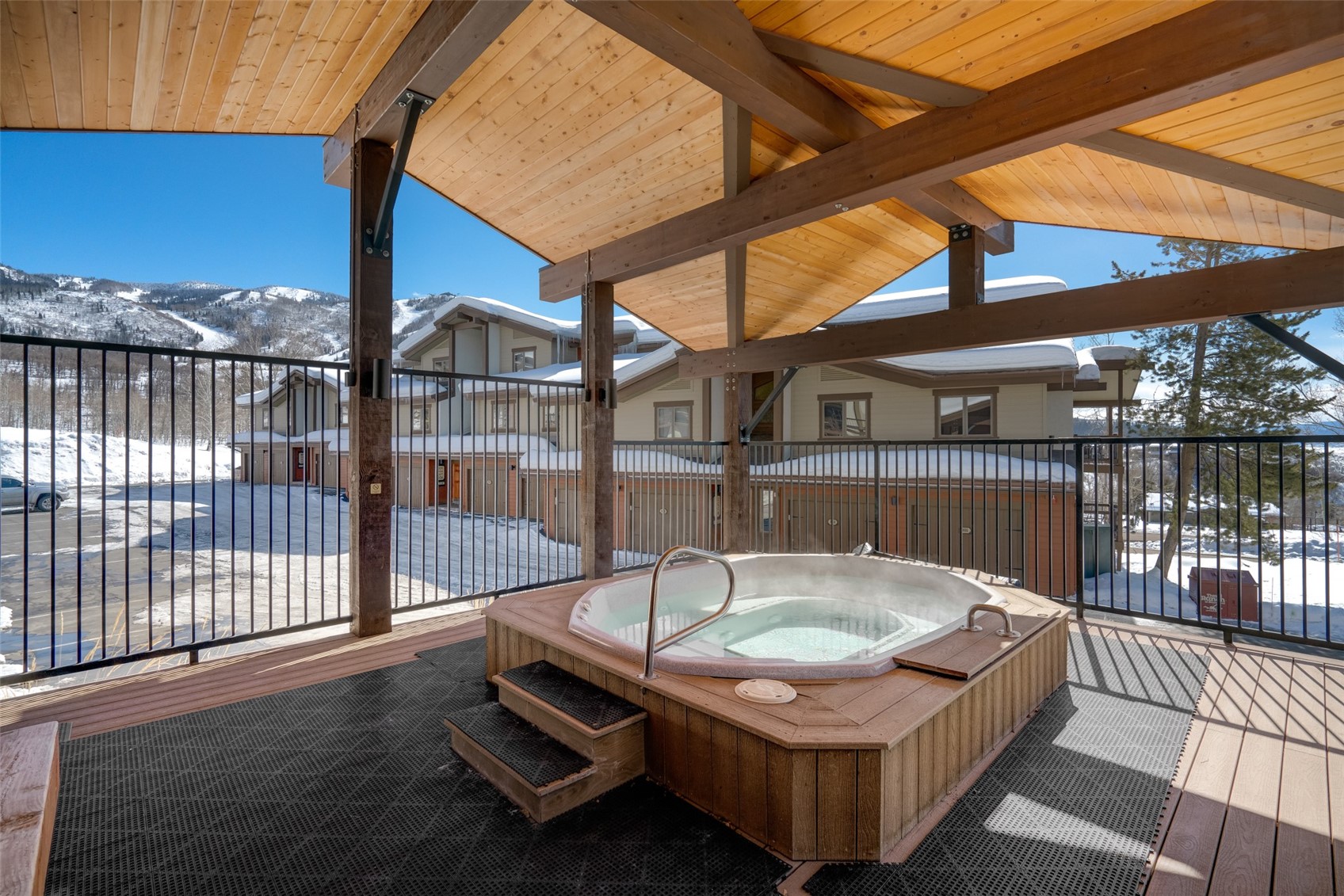 1680 Ranch ROAD 208