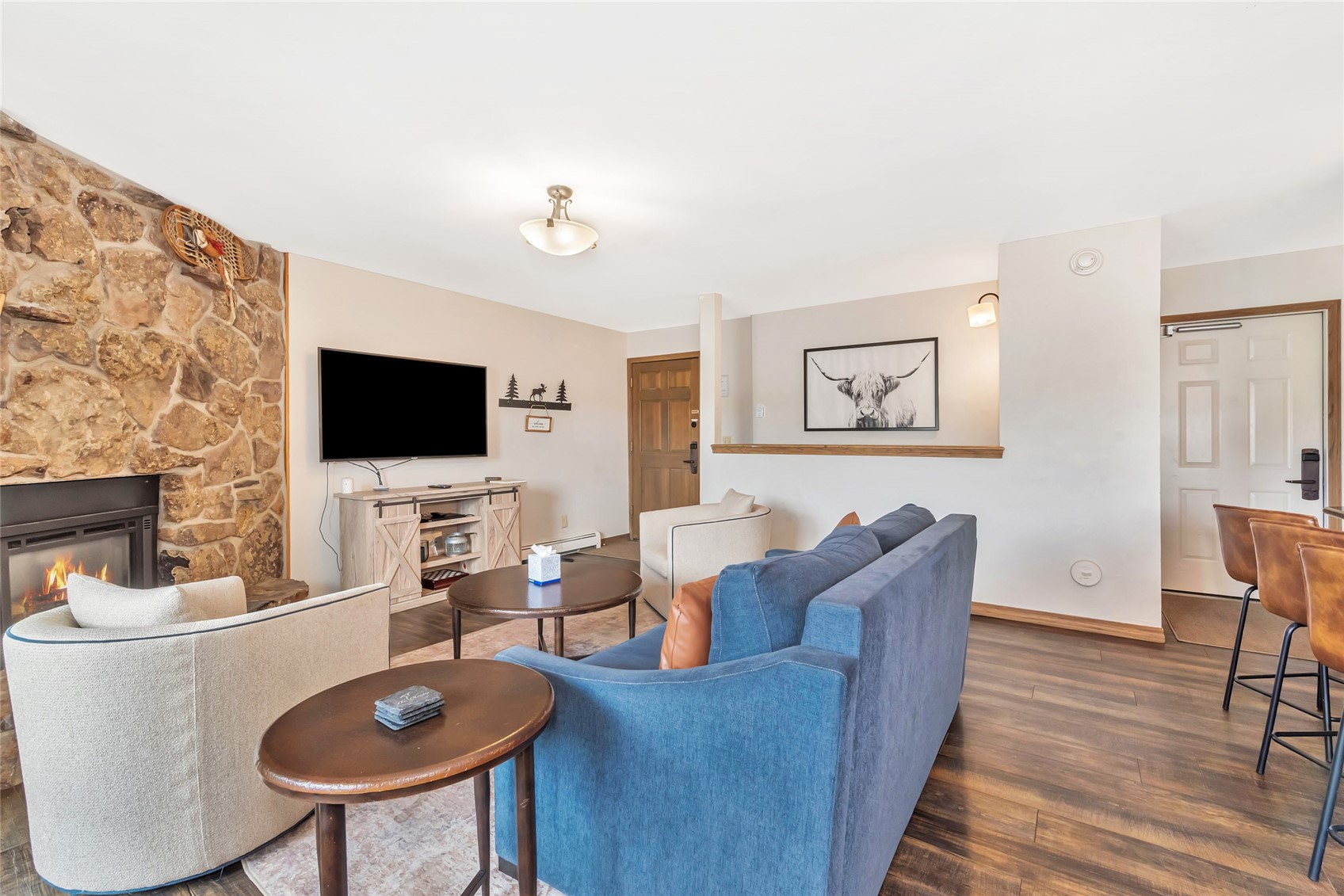 2305 Apres Ski WAY 221