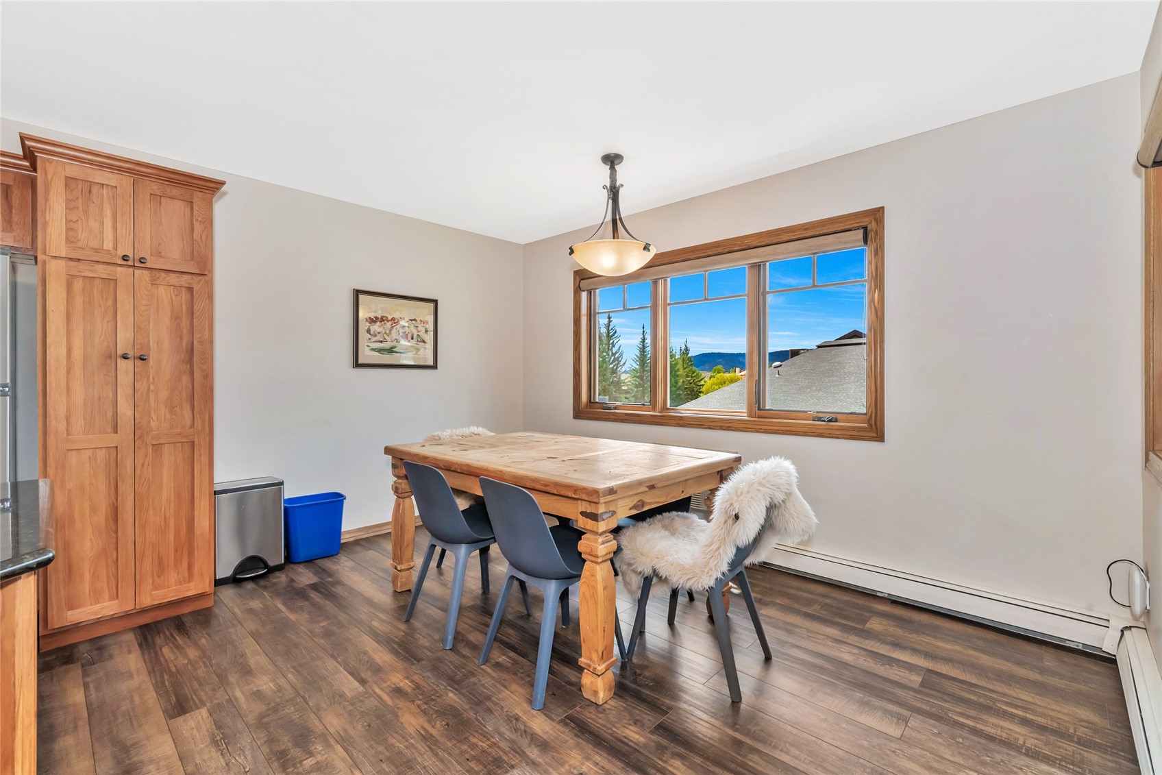 2305 Apres Ski WAY 221